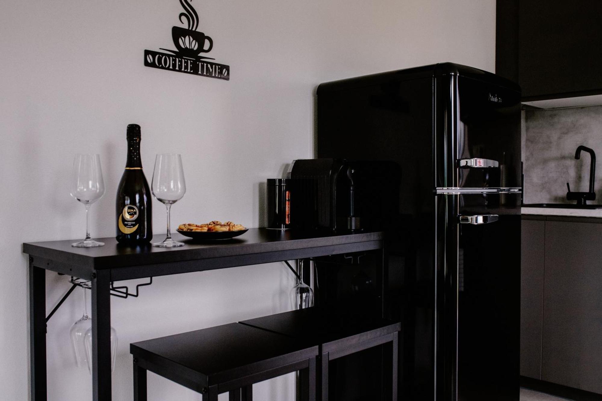Apartment Fratello Šoporňa Extérieur photo